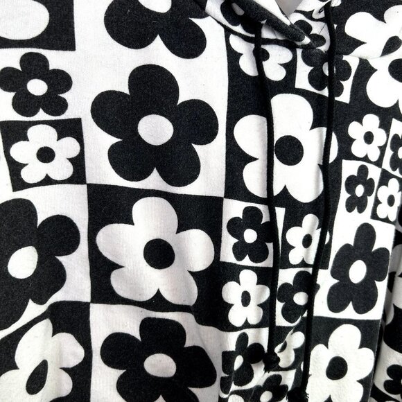 Wildfable black white 70s daiseys crop pull over size medium - Picture 2 of 7